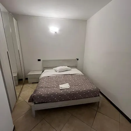 Sweet Bilocale Nuovo In Pieno Centro Apartmán