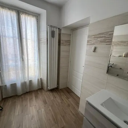 Sweet Bilocale Nuovo In Pieno Centro Apartmán